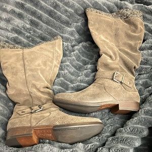 New Maurices Women's Boots